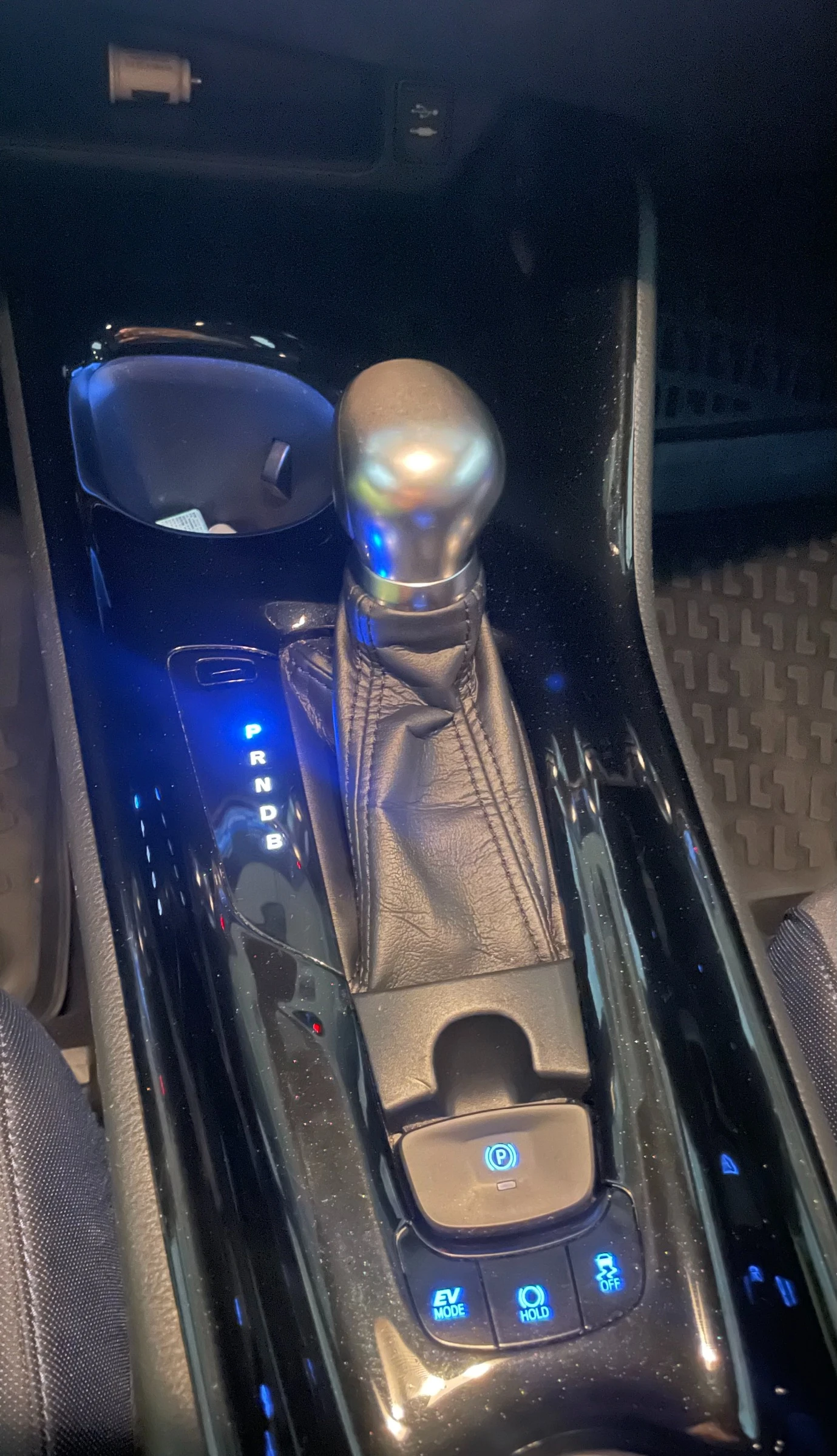 Toyota C-HR ГАРАНЦИЯ!, снимка 11 - Автомобили и джипове - 54361631