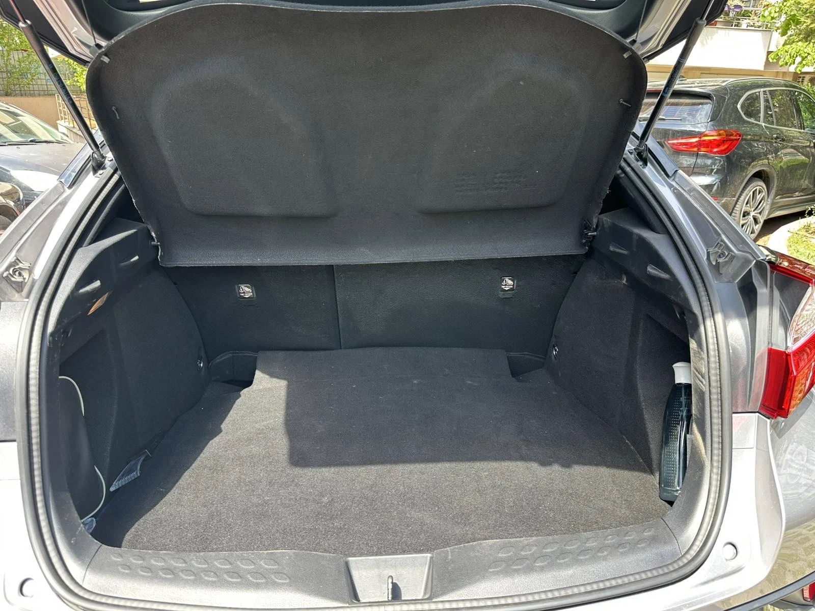 Toyota C-HR ГАРАНЦИЯ!, снимка 14 - Автомобили и джипове - 54361631