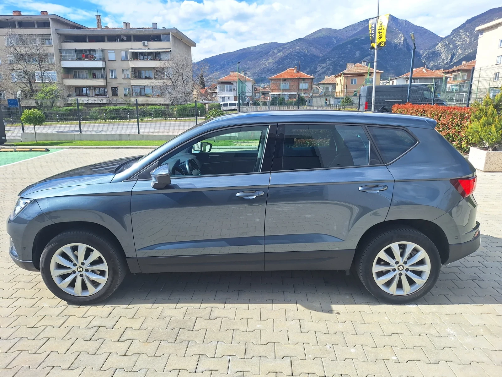 Seat Ateca 1.5TSI* Full LED* 99 000km* , снимка 5 - Автомобили и джипове - 54860948
