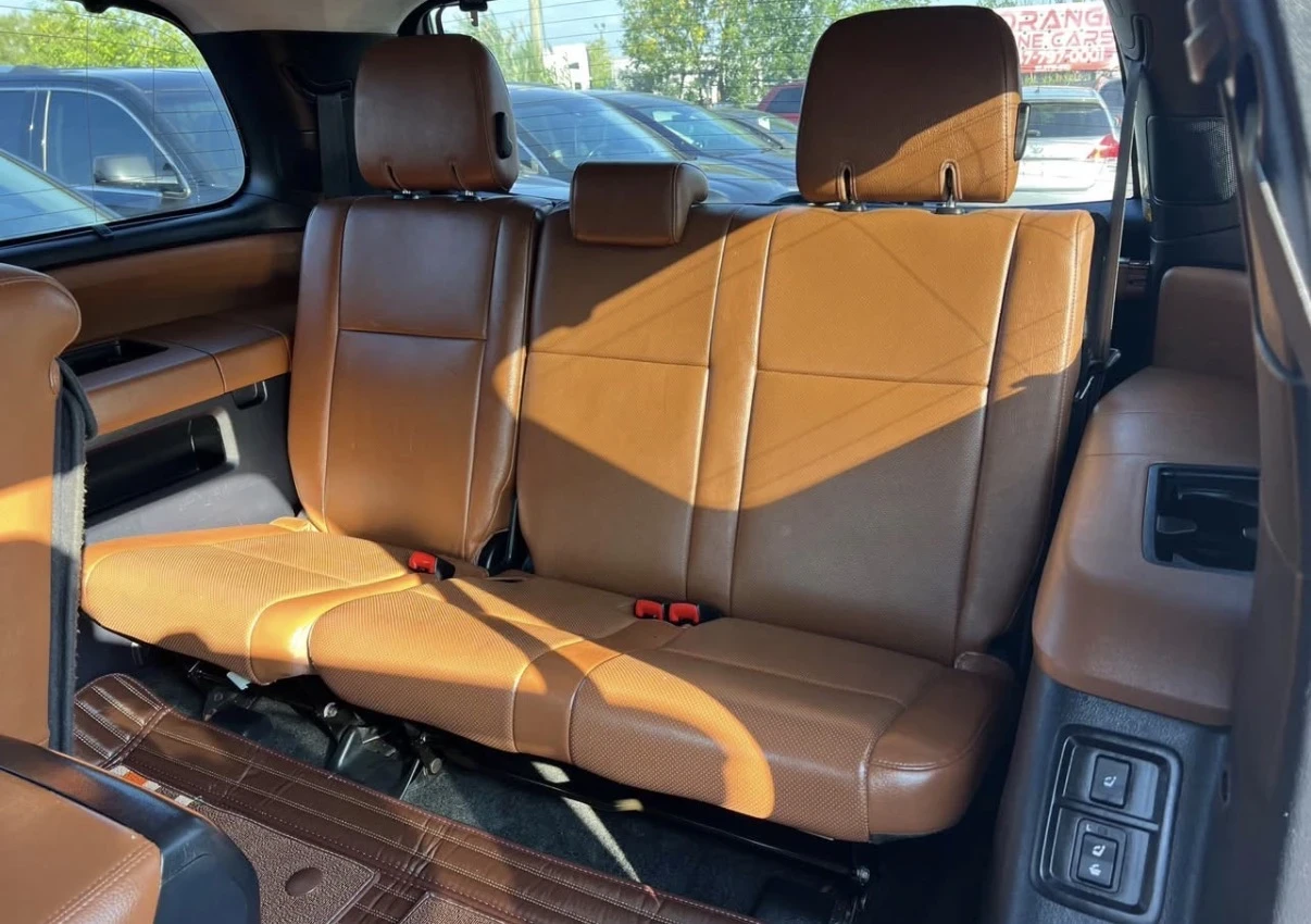 Toyota Sequoia PLATINUM * FACE * 5.7 * AWD * ОРАНЖЕВ САЛОН * , снимка 16 - Автомобили и джипове - 56056792