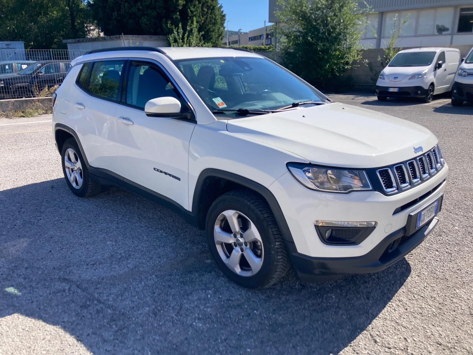 Jeep Compass 2.0 m-jet 140 konq 4x4 EVRO-6, снимка 3 - Автомобили и джипове - 56181203