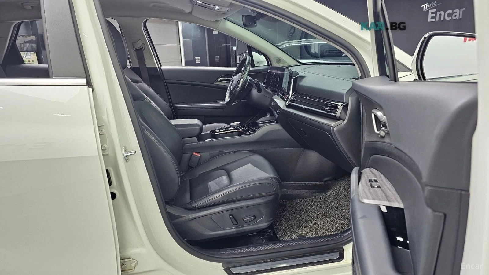 Kia Sportage, снимка 10 - Автомобили и джипове - 56723716