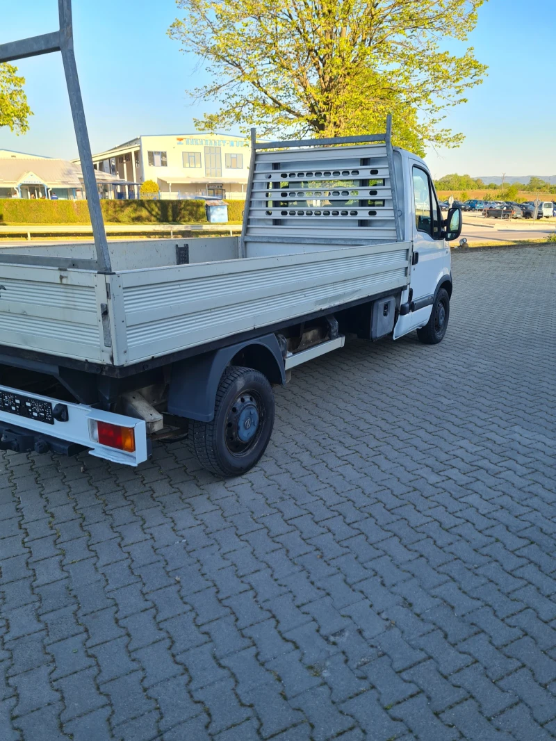 Renault Master 2.5куб.100к.с.2010г. , снимка 3 - Бусове и автобуси - 47630881