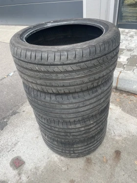 Гуми Летни 245/40R18, снимка 2 - Гуми и джанти - 47763690