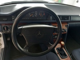 Mercedes-Benz E 200 W 124, снимка 16