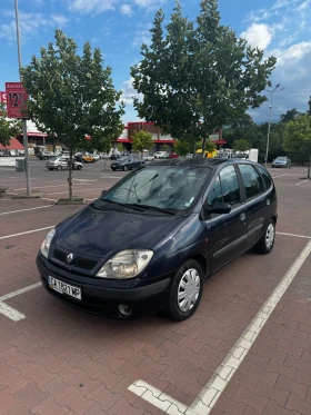     Renault Scenic /