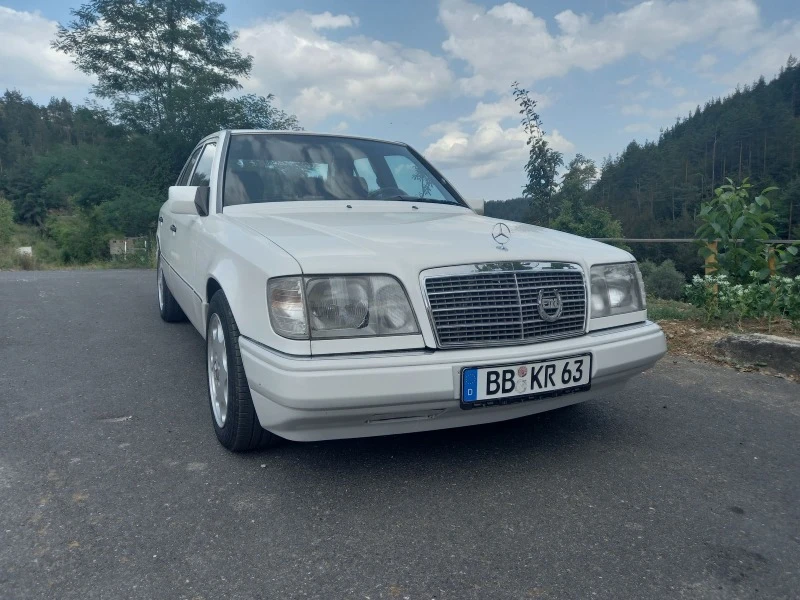 Mercedes-Benz E 200 W 124, снимка 3 - Автомобили и джипове - 46784245