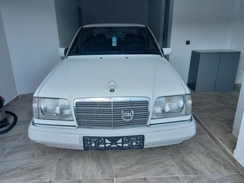 Mercedes-Benz E 200 W 124, снимка 17 - Автомобили и джипове - 46784245