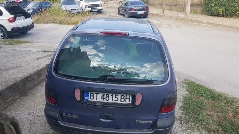 Renault Scenic 1, 6, снимка 4 - Автомобили и джипове - 47363693