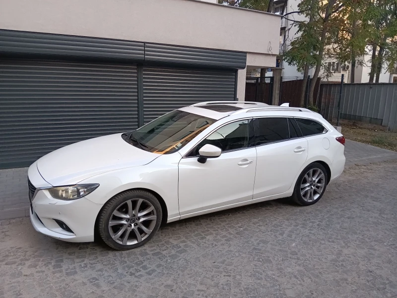 Mazda 6 2.2 Sky-active, снимка 1 - Автомобили и джипове - 48195720