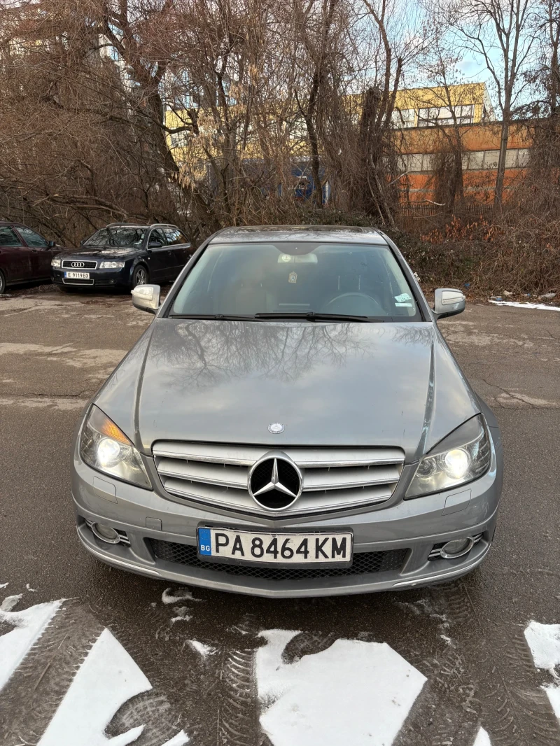 Mercedes-Benz C 320, снимка 1 - Автомобили и джипове - 48549367