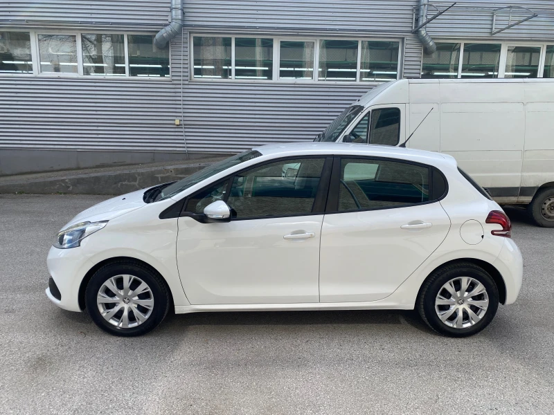 Peugeot 208 1.6 HDI FACELIFT, снимка 2 - Автомобили и джипове - 49532874