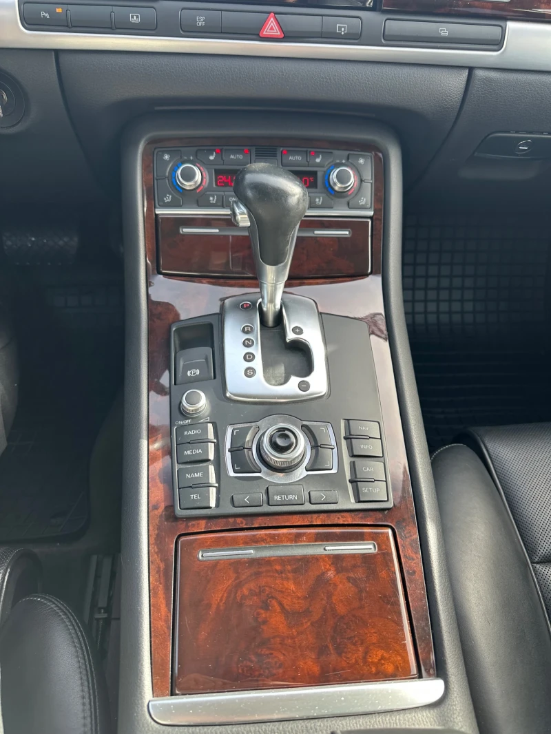 Audi A8 4.2 TDI, снимка 8 - Автомобили и джипове - 52530452