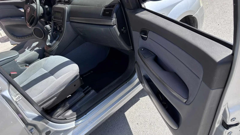 Fiat Croma, снимка 15 - Автомобили и джипове - 51723172