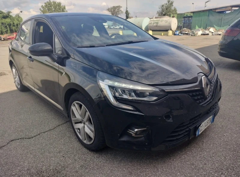 Renault Clio 1.6 бензин хибрид