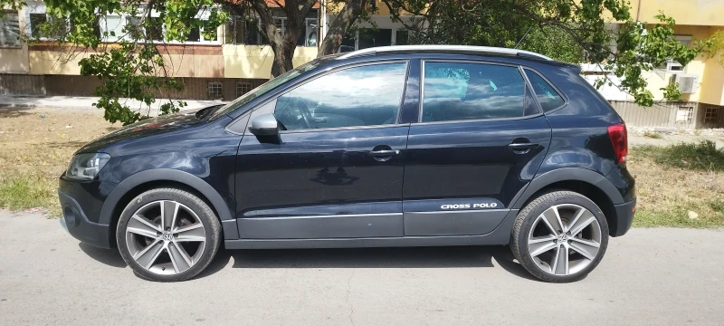 VW Polo Cross Polo 1.6 90hp, снимка 2 - Автомобили и джипове - 52554508