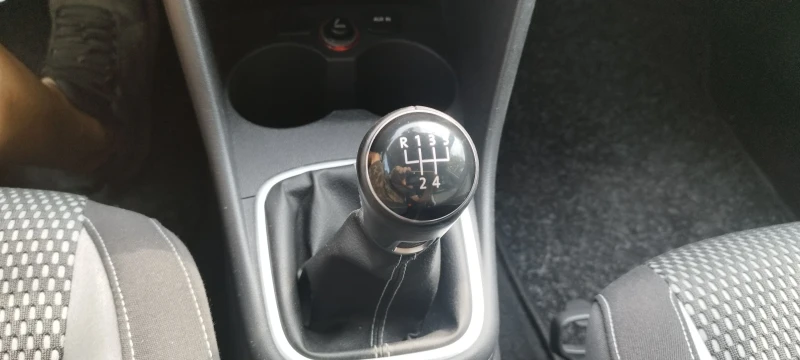 VW Polo Cross Polo 1.6 90hp, снимка 9 - Автомобили и джипове - 52554508