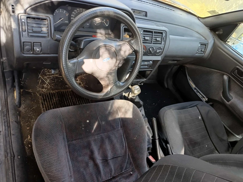 Ford Orion 1.8 benzin/ gas, снимка 4 - Автомобили и джипове - 52717019