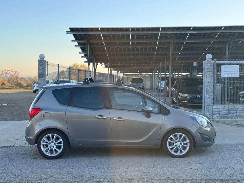 Opel Meriva 1.7CDTI 101кс * АВТОМАТ* НАВИ* ПАНОРАМА* , снимка 6 - Автомобили и джипове - 52803425