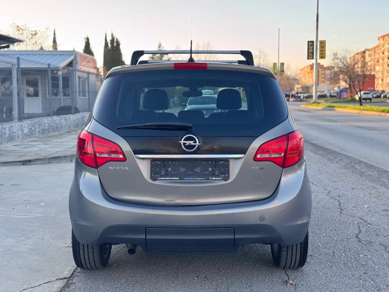 Opel Meriva 1.7CDTI 101кс * АВТОМАТ* НАВИ* ПАНОРАМА* , снимка 4 - Автомобили и джипове - 52803425