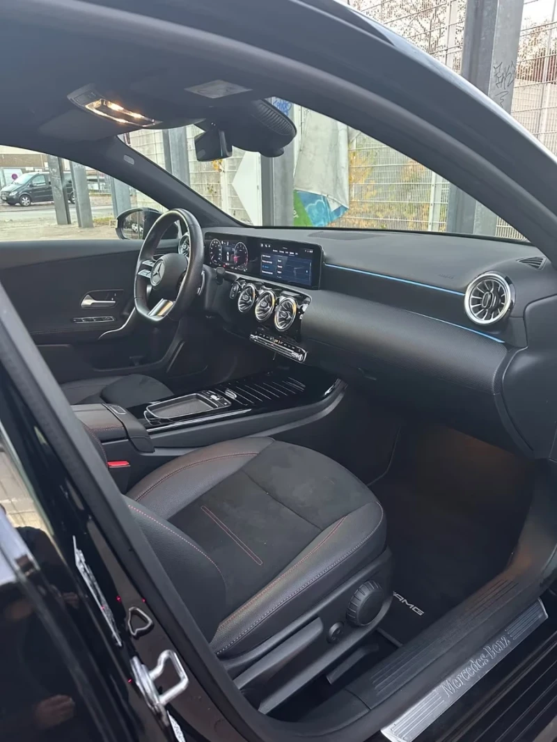Mercedes-Benz A 200 AMG* Camera* Възможност за Лизинг, снимка 8 - Автомобили и джипове - 53284534