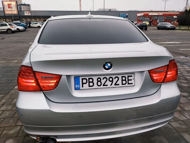 BMW 330  E90 4X4 Xdrive, снимка 7 - Автомобили и джипове - 53288217