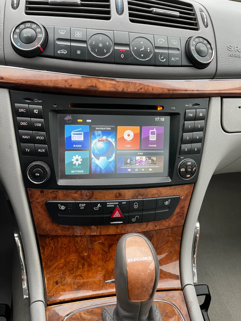 Mercedes-Benz E 220 CDI, снимка 10 - Автомобили и джипове - 53350525