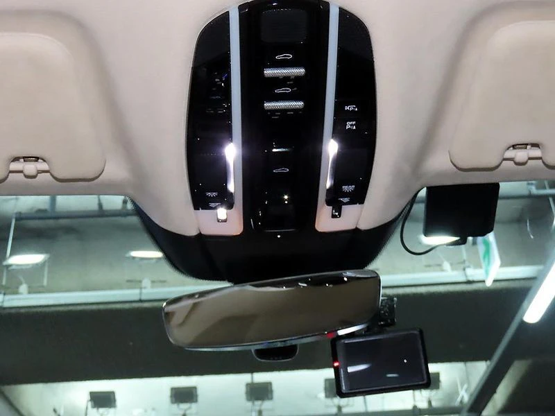 Porsche Panamera 2.9 DGP Automatic, снимка 14 - Автомобили и джипове - 55906359