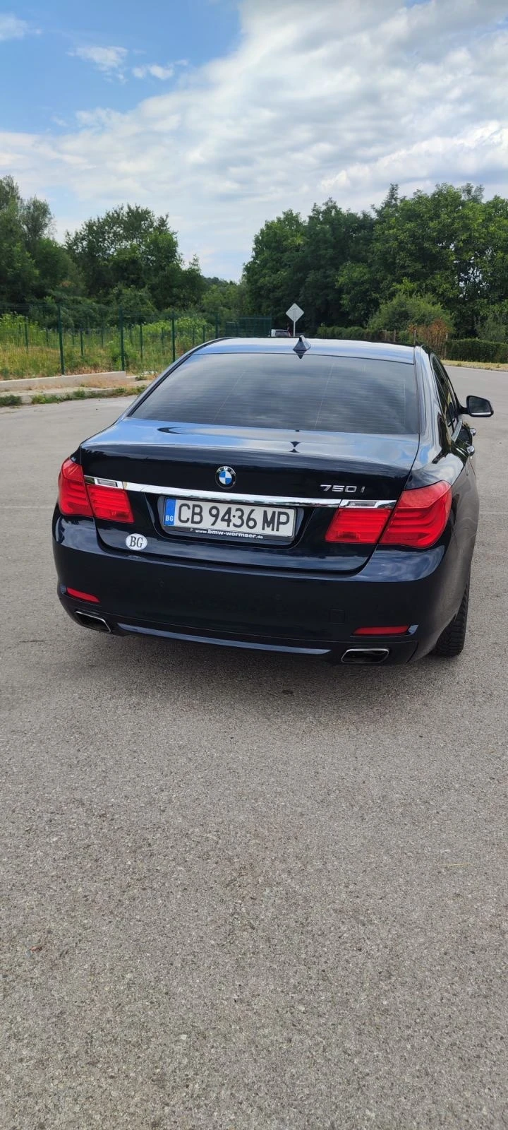 BMW 750, снимка 2 - Автомобили и джипове - 56184198