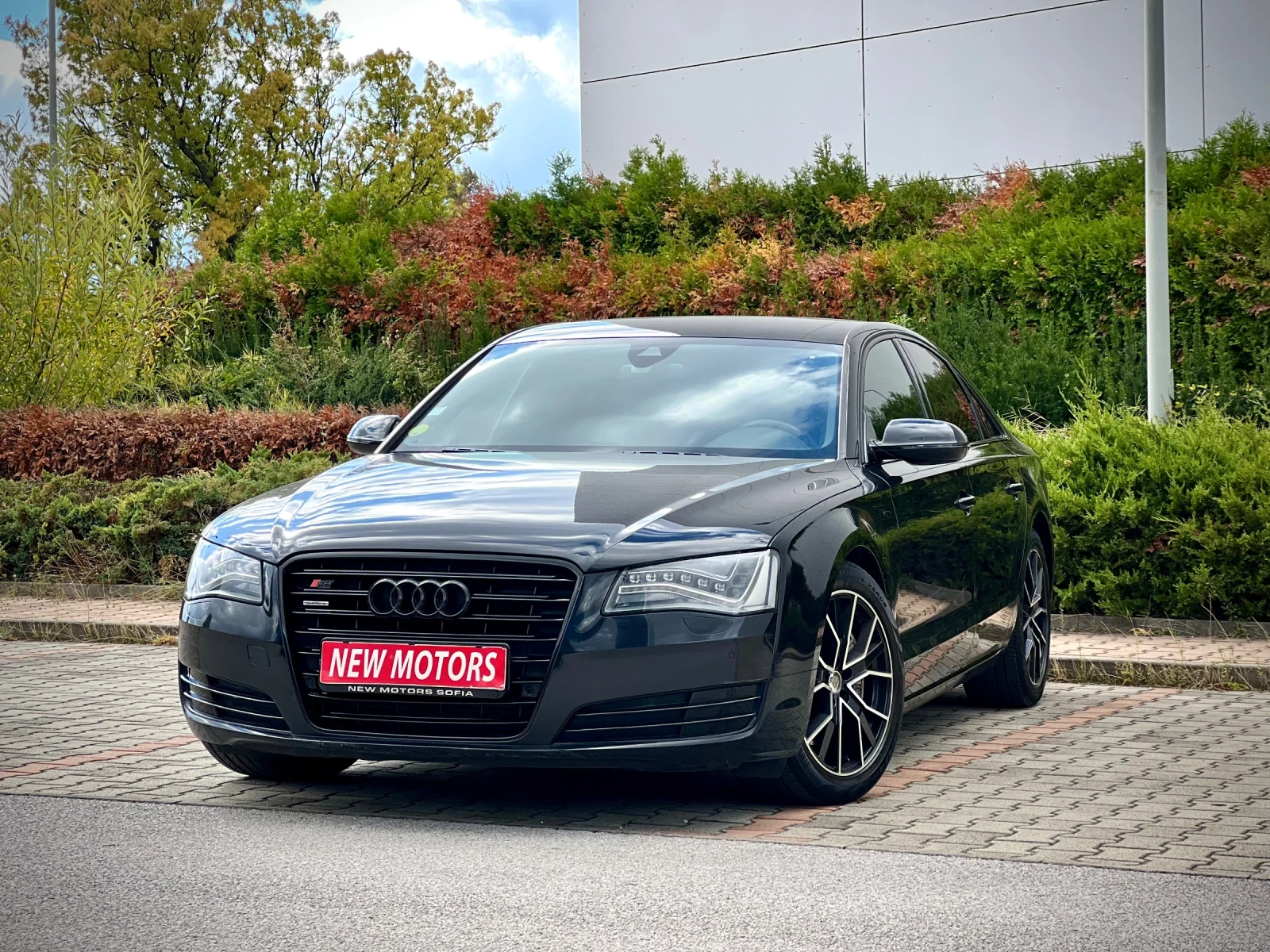 Audi A8 3.0TDI-MATRiX-серв.исторЛизинг Уникредит по 545 лв, снимка 1