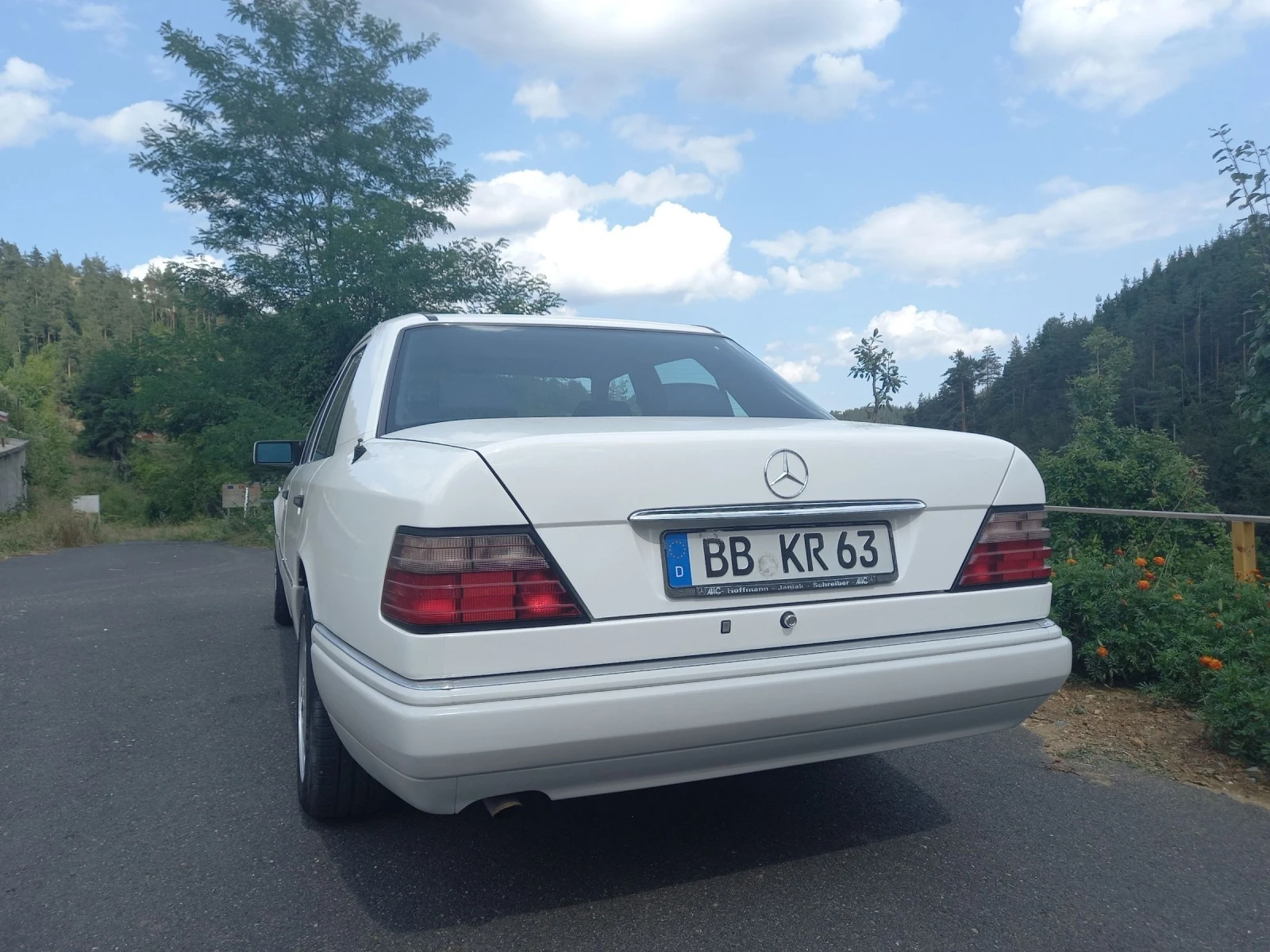 Mercedes-Benz E 200 W 124 - изображение 10