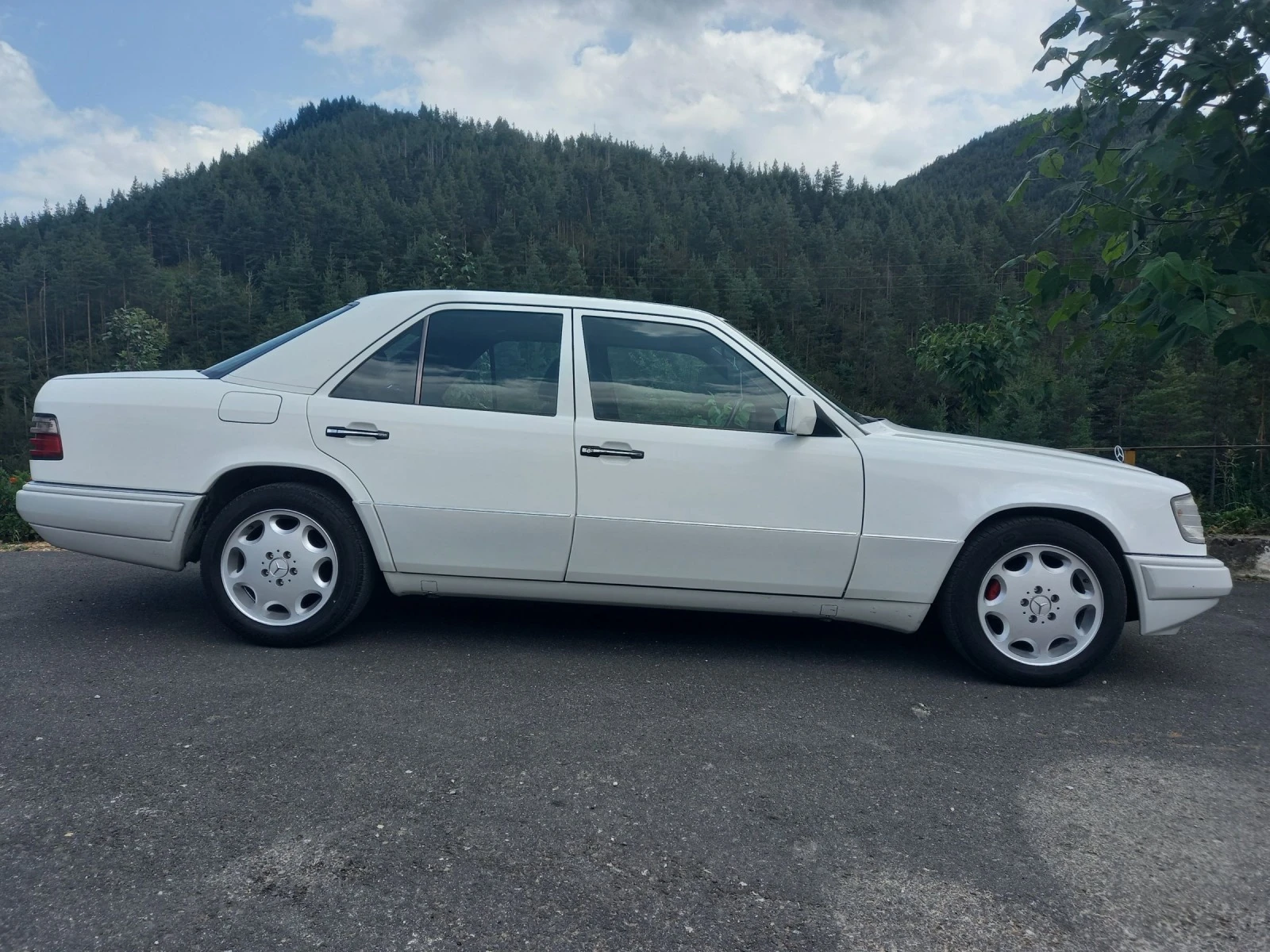 Mercedes-Benz E 200 W 124 - изображение 4