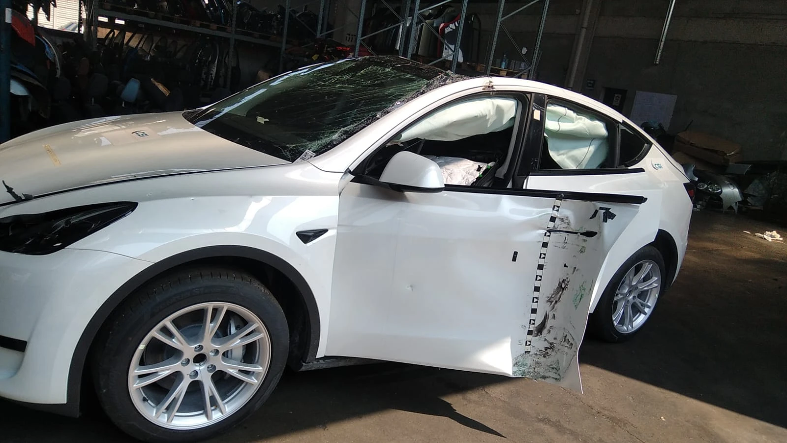 Tesla Model Y Y, S, X | Mobile.bg   17