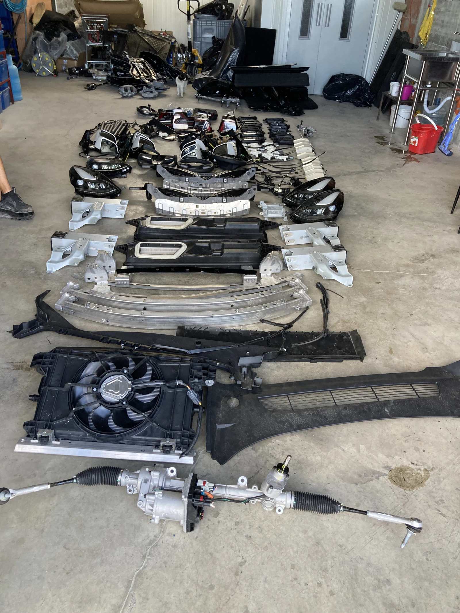 Tesla Model Y Y, S, X | Mobile.bg   11