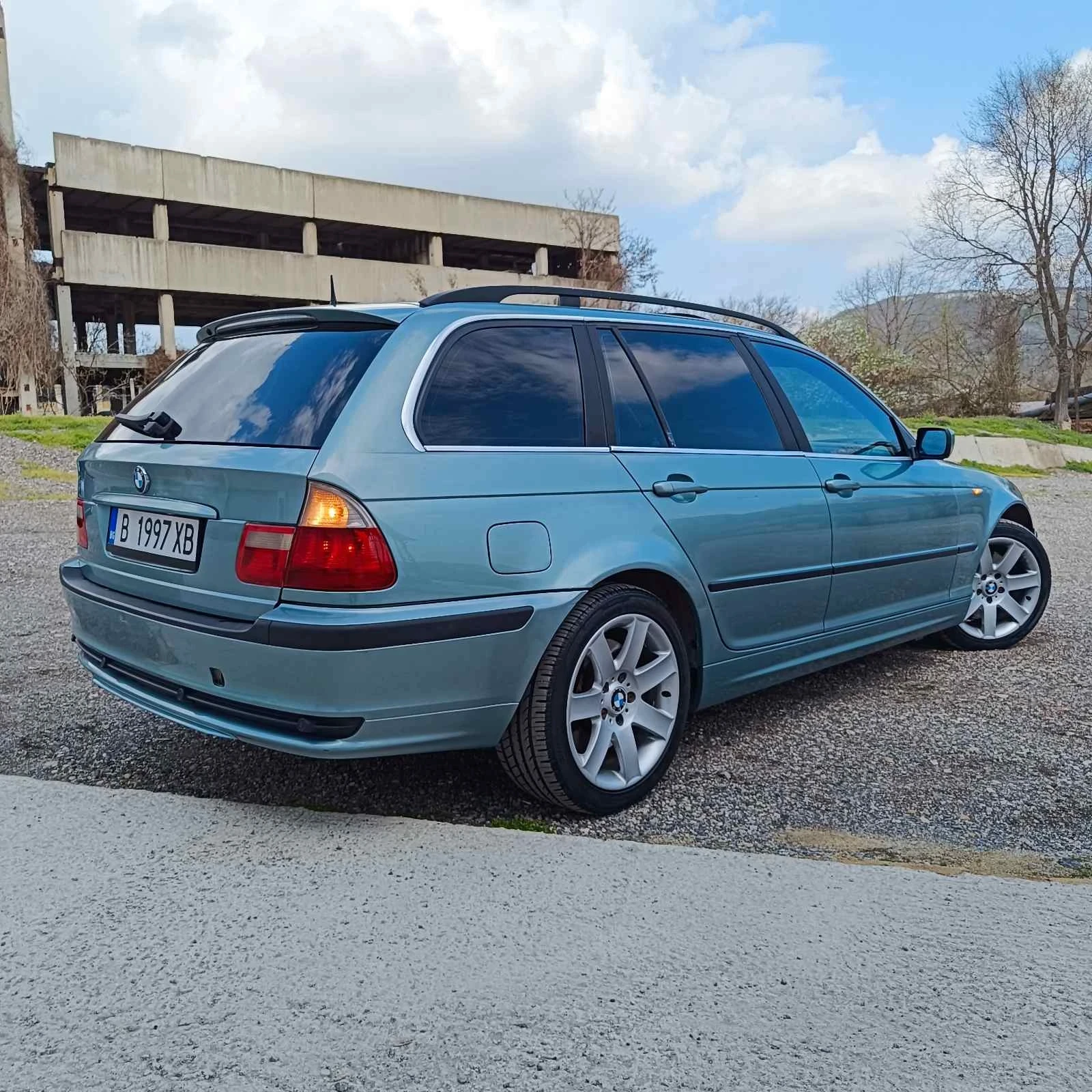 BMW 330  - изображение 4