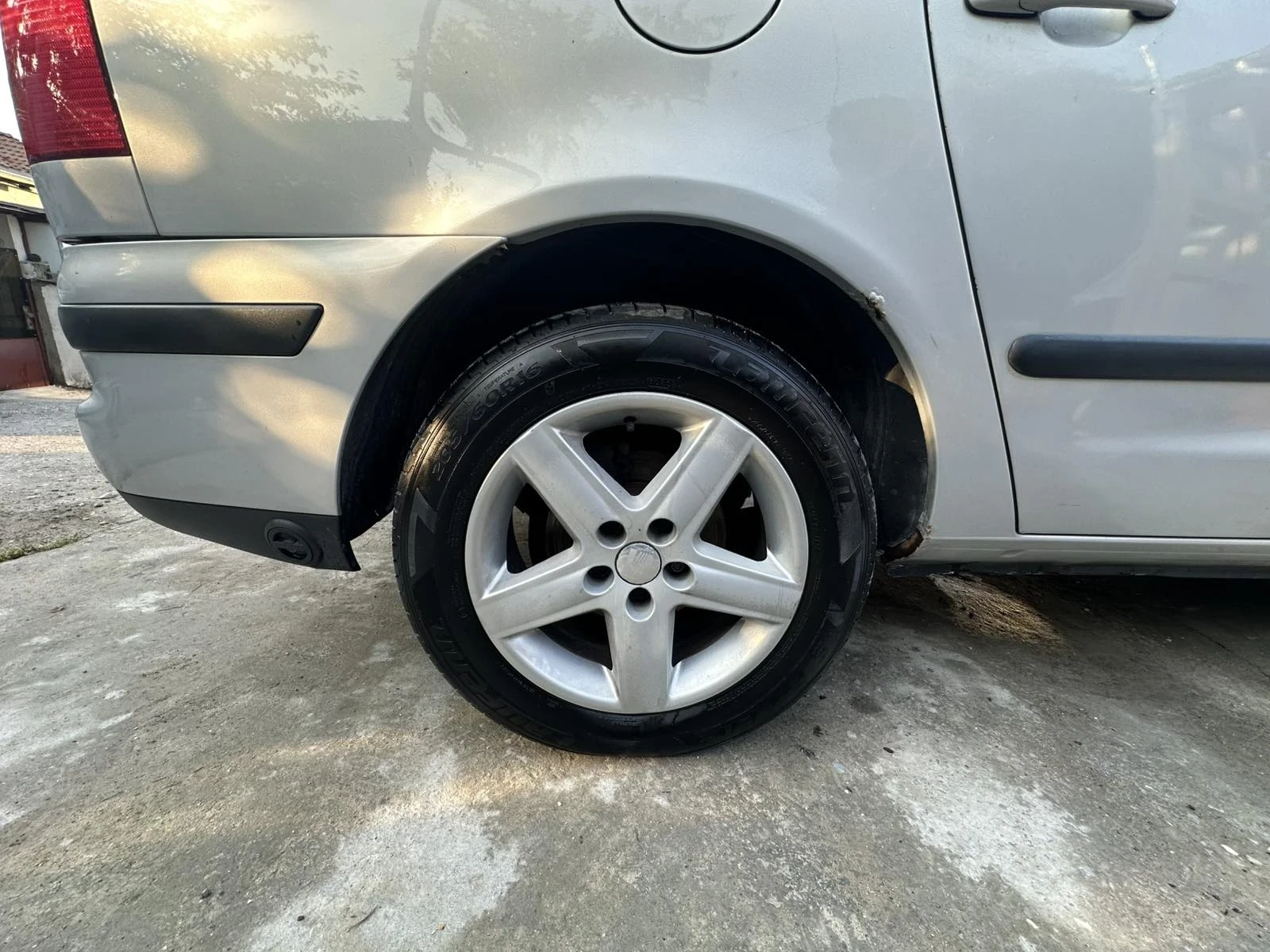 Seat Alhambra  - изображение 5