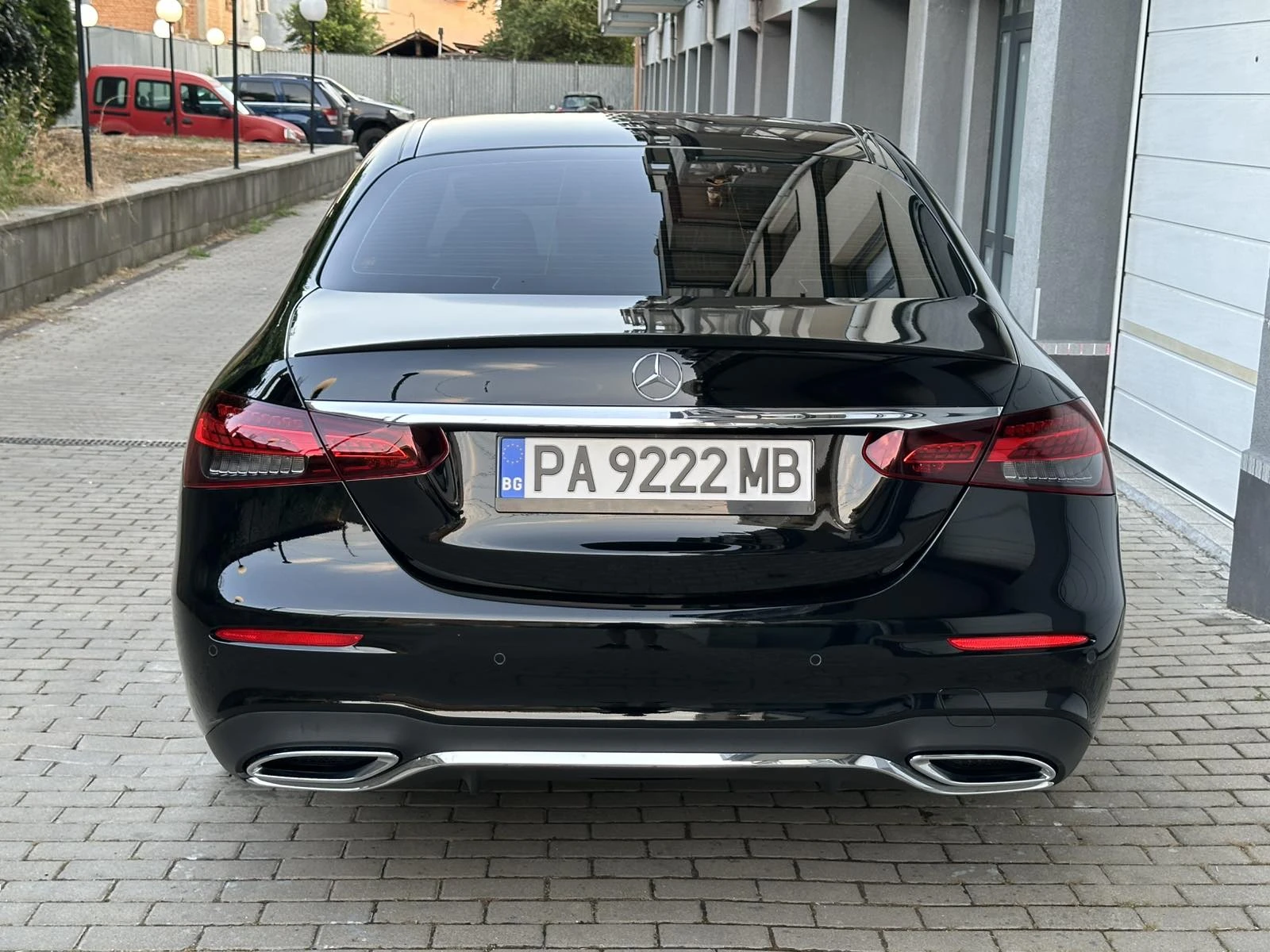 Mercedes-Benz E 400 d AMG Distronic 360 Headup - изображение 7