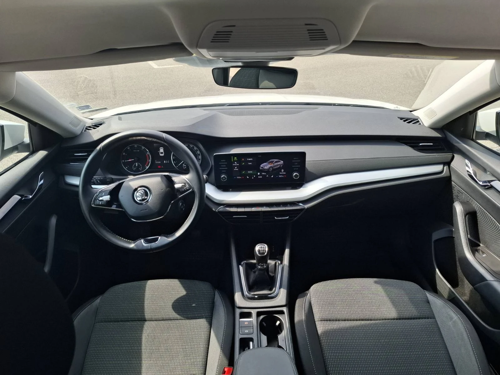 Skoda Octavia 1.5 tsi - изображение 8