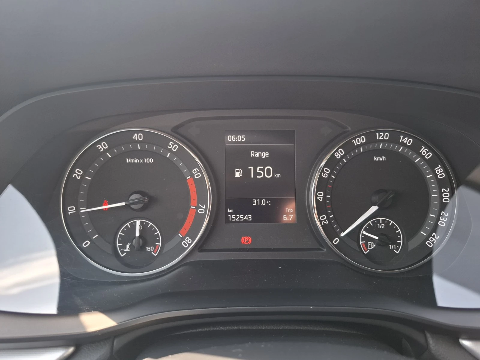 Skoda Octavia 1.5 tsi - изображение 10