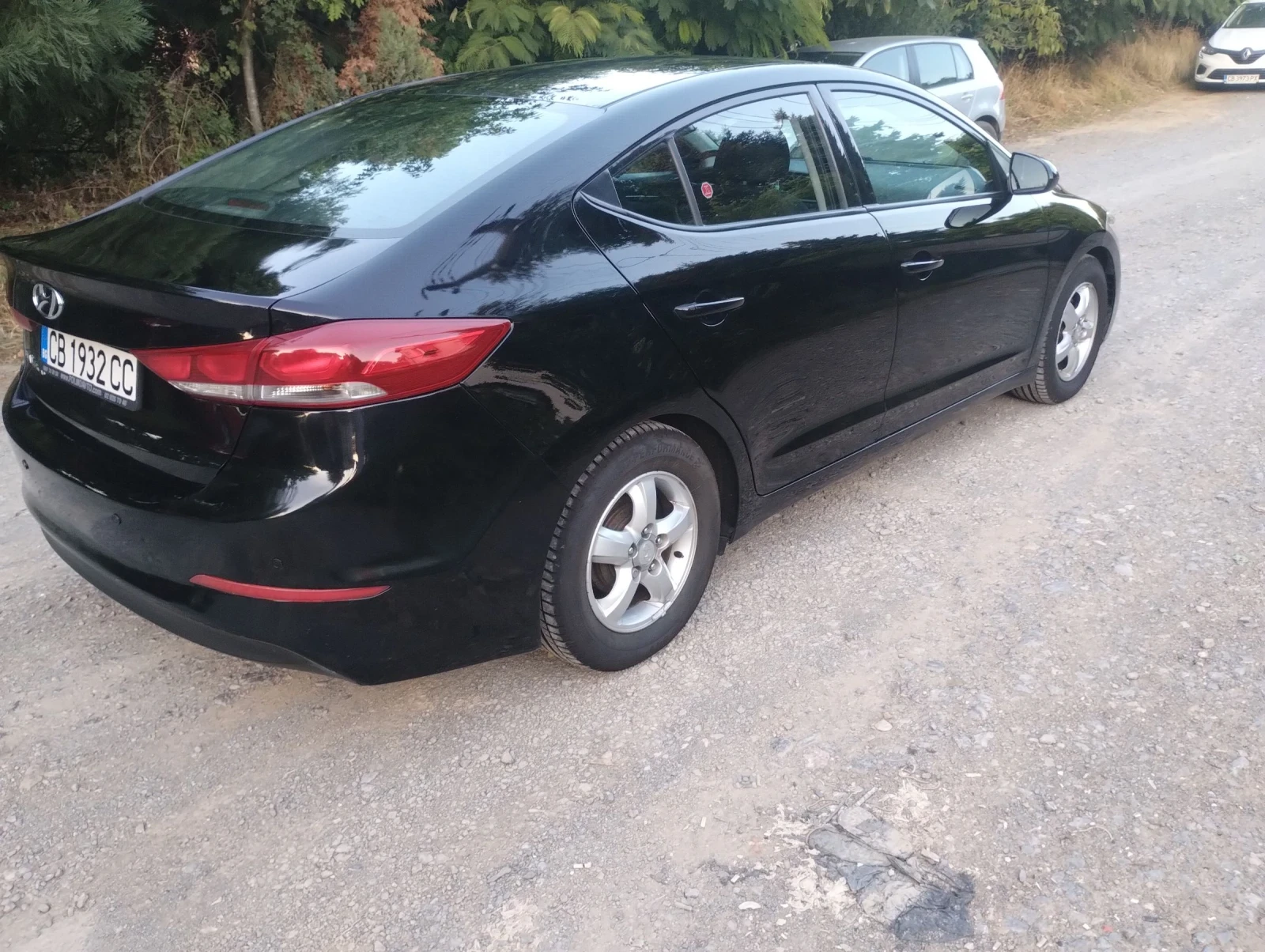Hyundai Elantra 2.0 автомат - изображение 5