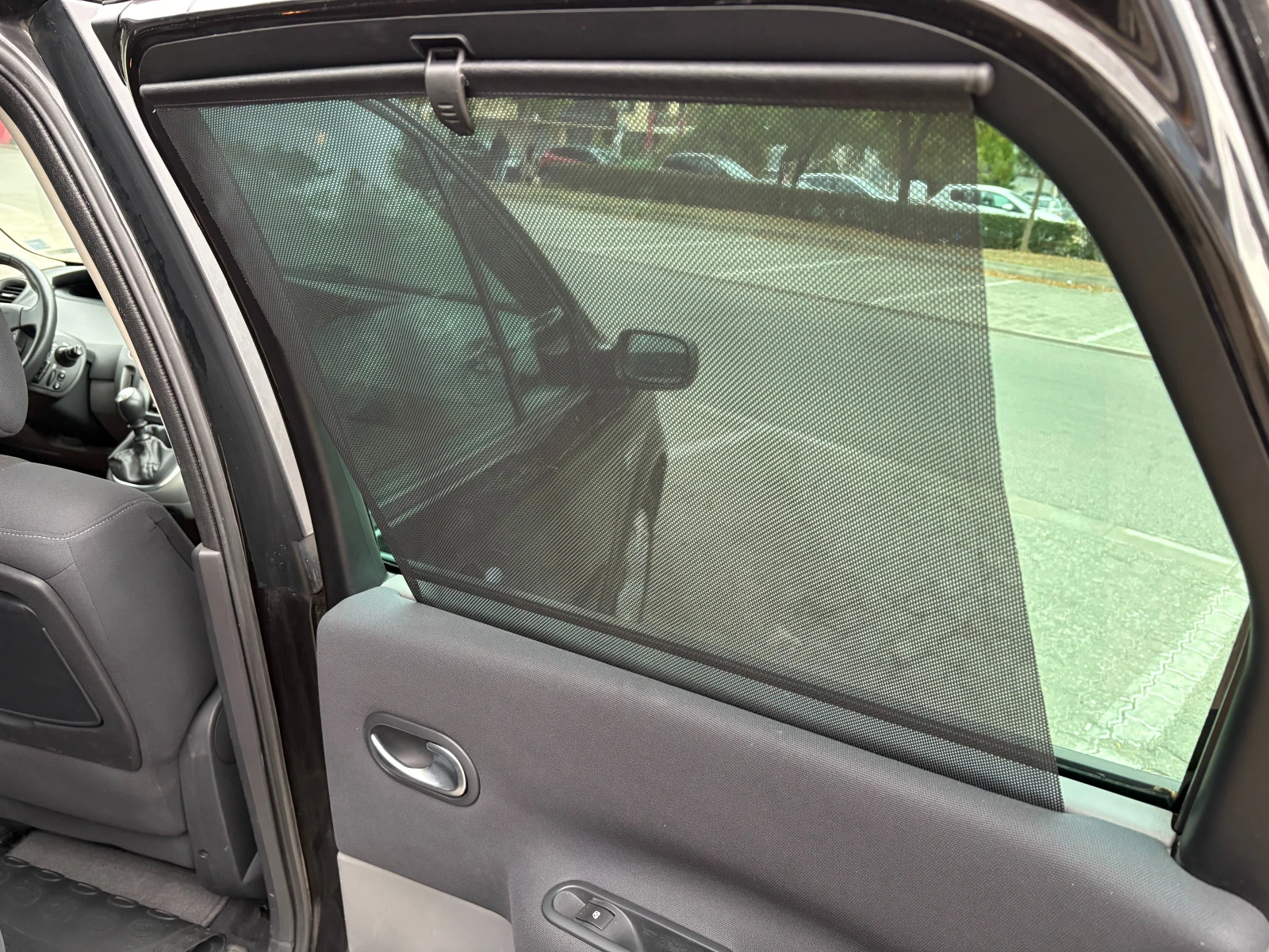 Renault Grand scenic 1.9 DTI Keyless go - изображение 10
