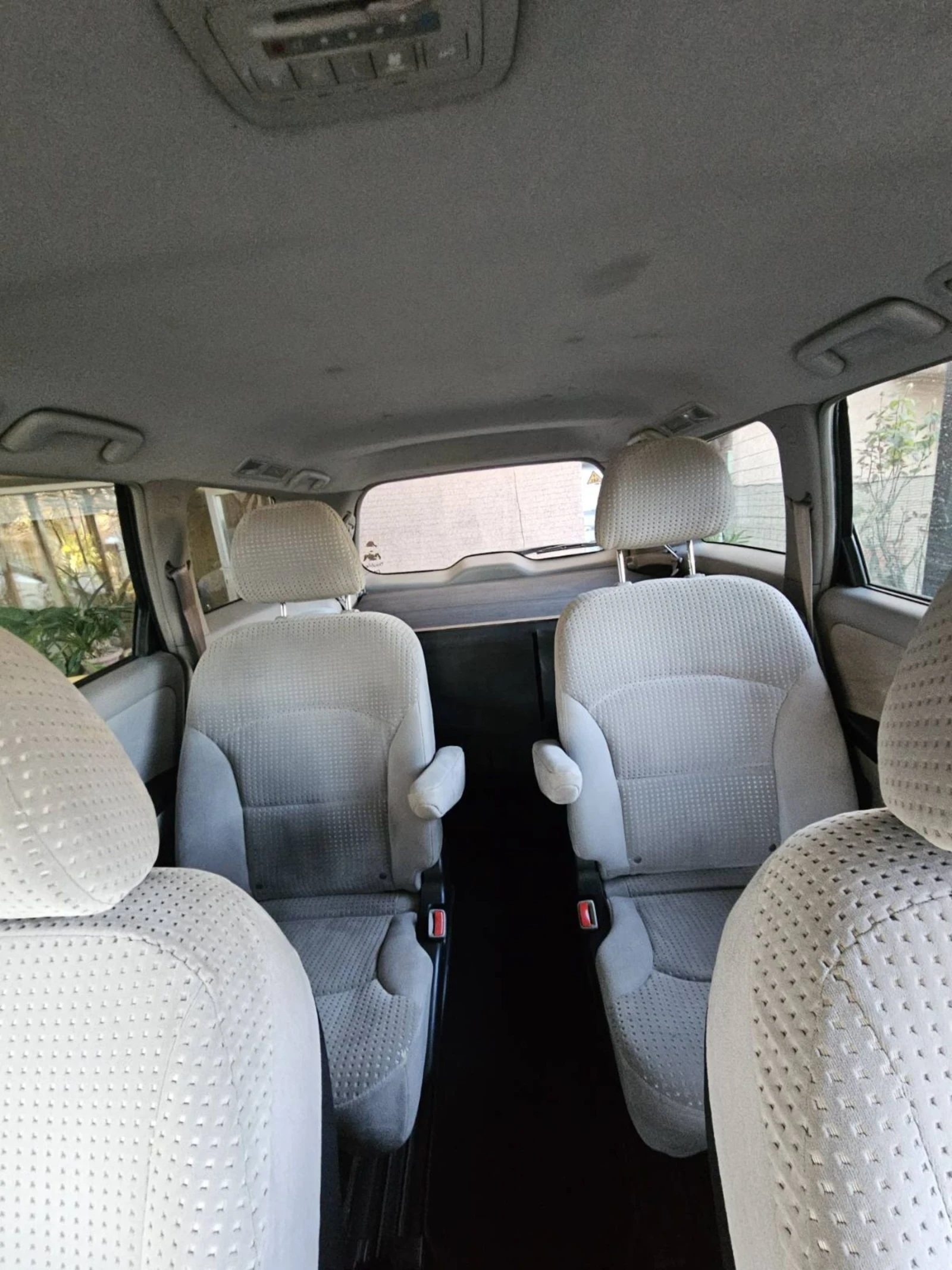 Mitsubishi Grandis Mitsubishi grandis 2.4 165 kc газ - изображение 8