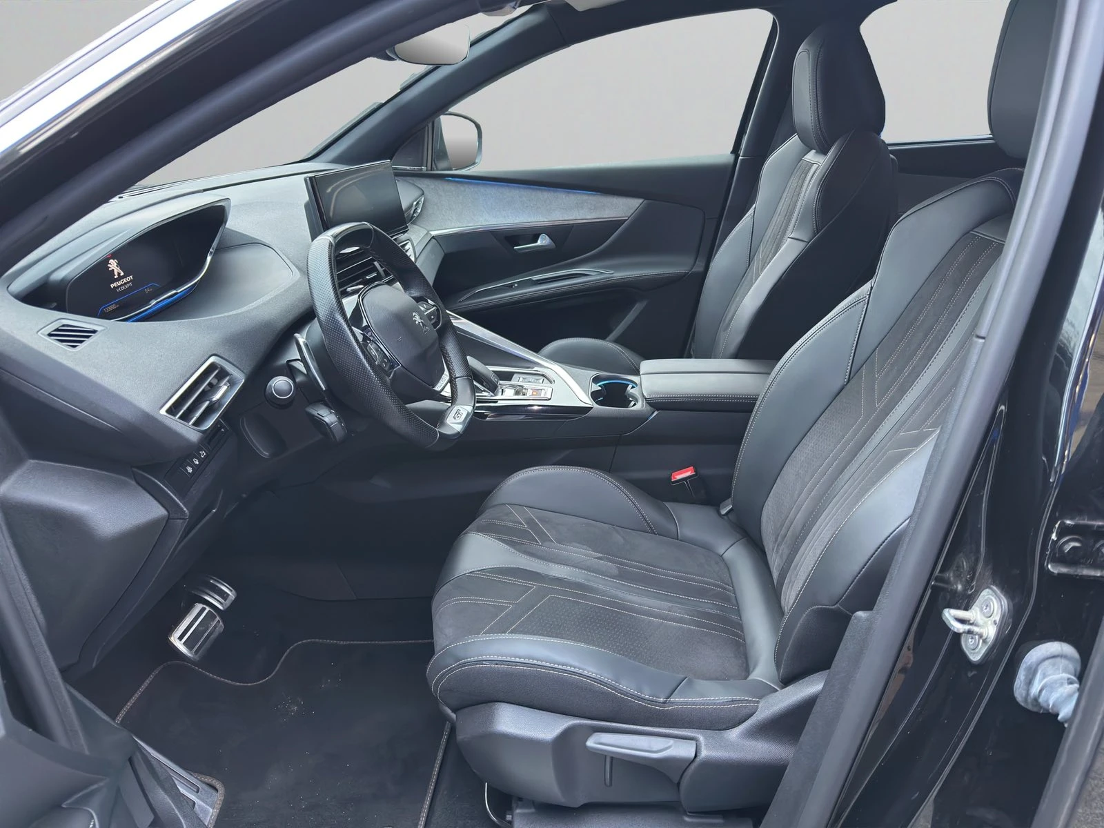 Peugeot 5008 New Line Up GT 2.0 BlueHDi 180 S&S EAT8 EURO  - изображение 10