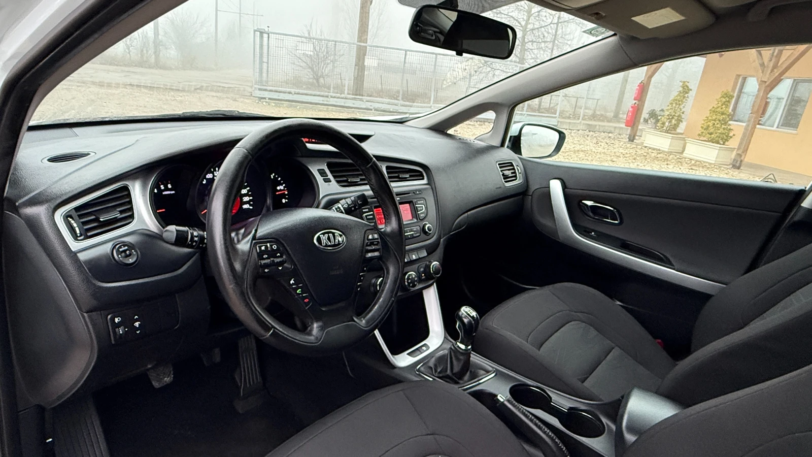 Kia Ceed 1.4CRDI/90��/Face/EURO 5B/6��������/���� ������ | Mobile.bg � ����������� 13