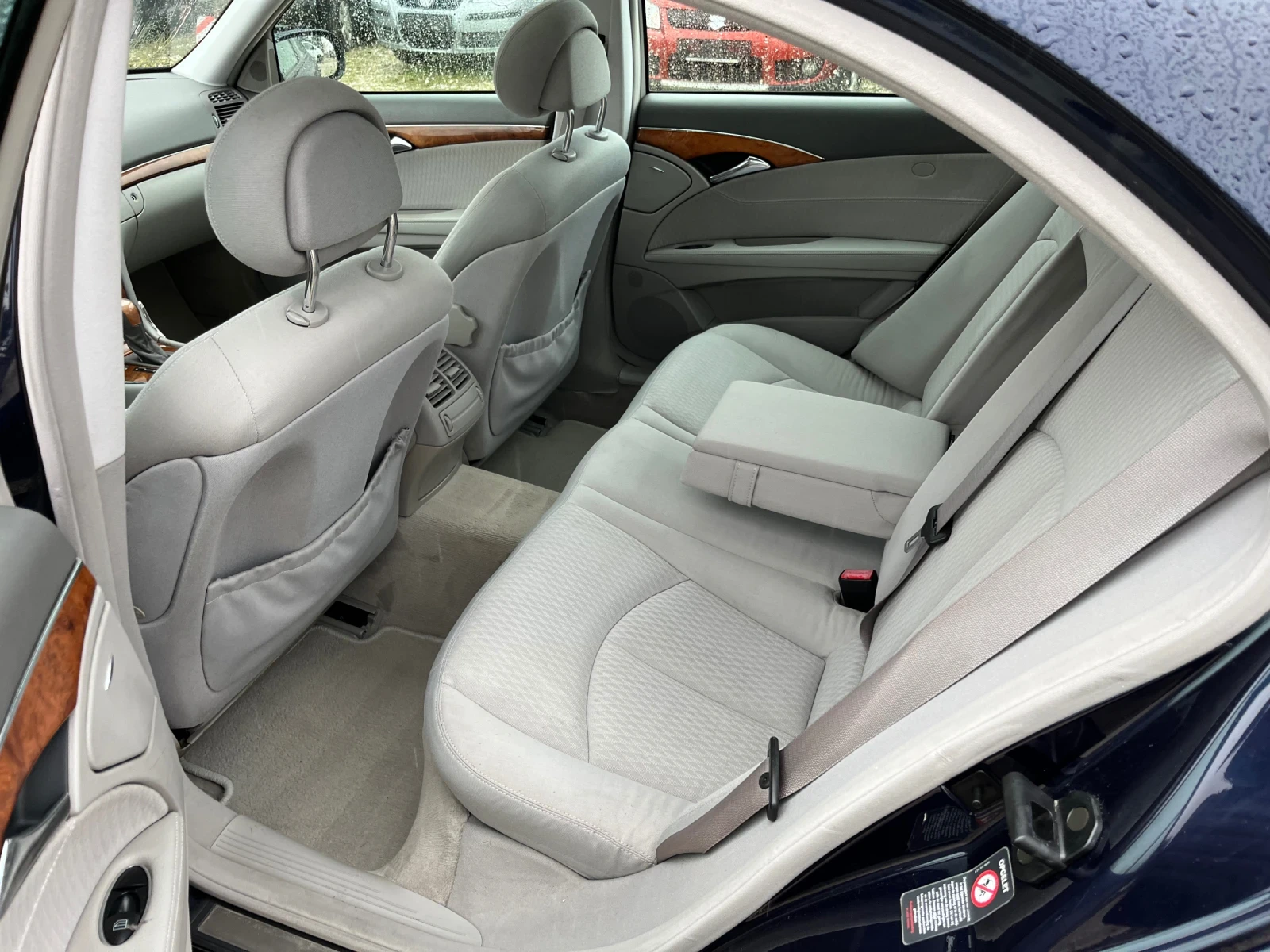 Mercedes-Benz E 220 CDI - изображение 8