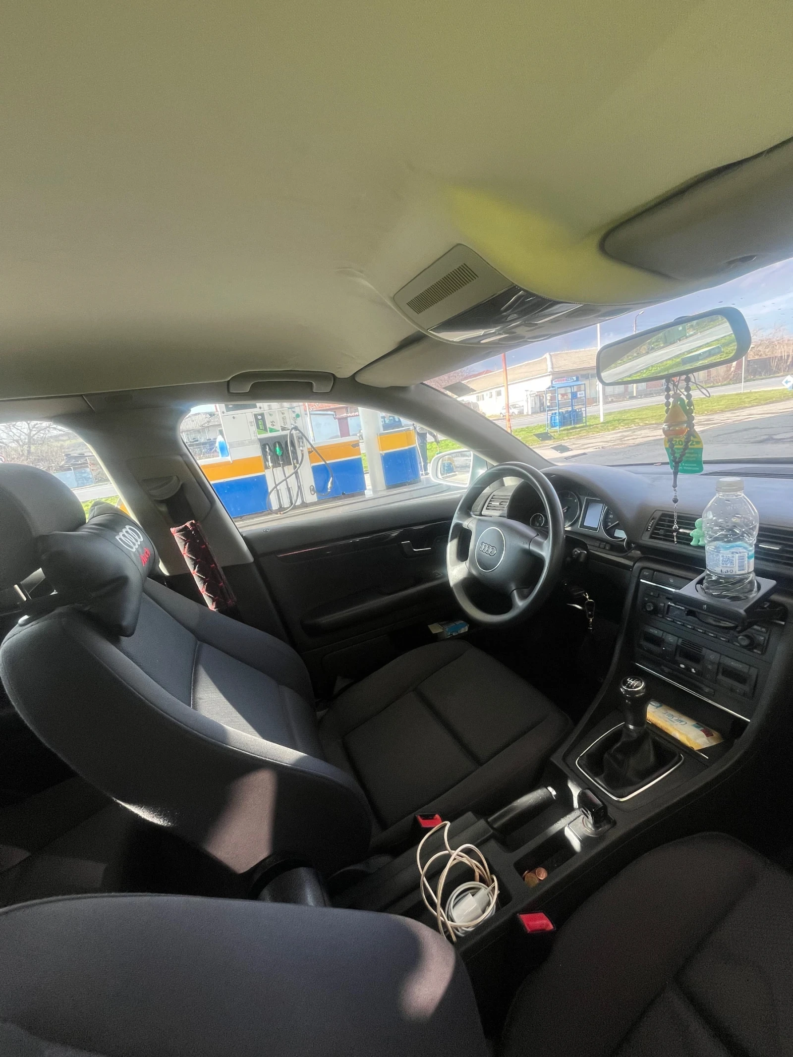 Audi A4 1.9 131 к.с 6ск - изображение 5