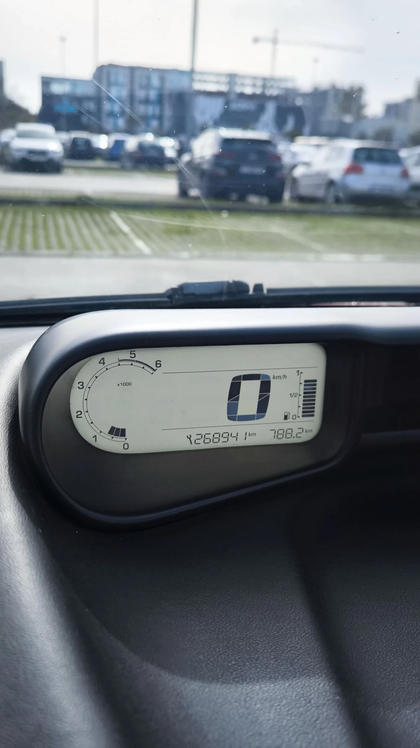 Citroen C3 Picasso, снимка 9 - Автомобили и джипове - 54195449