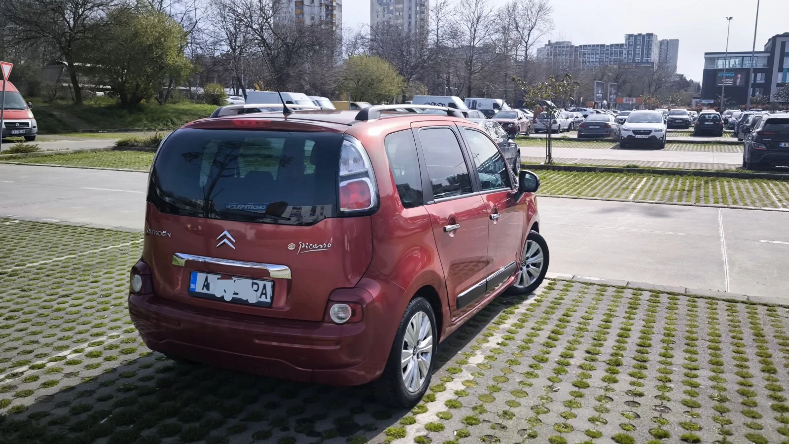Citroen C3 Picasso, снимка 2 - Автомобили и джипове - 54195449