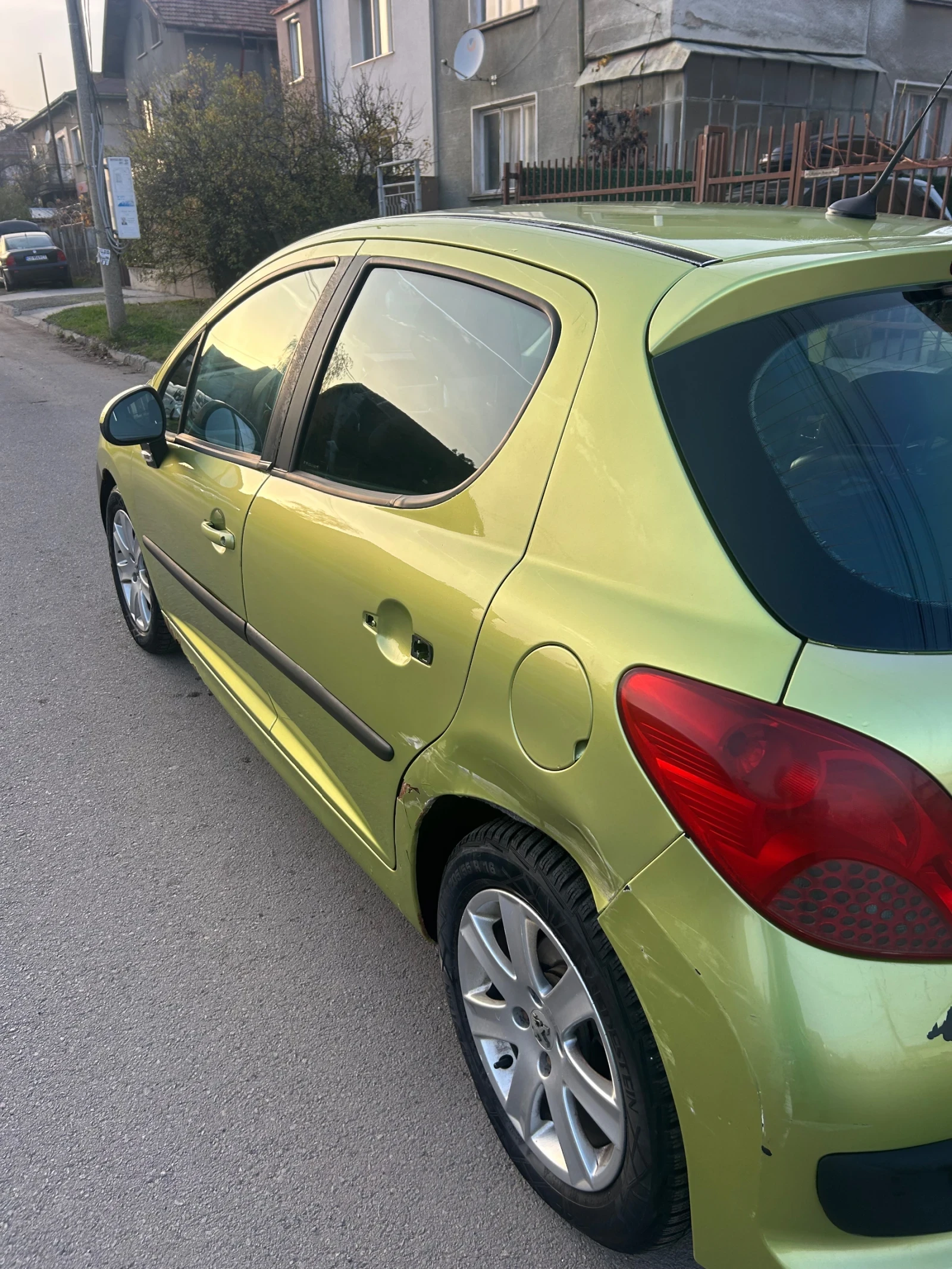 Peugeot 207, снимка 5 - Автомобили и джипове - 53725731