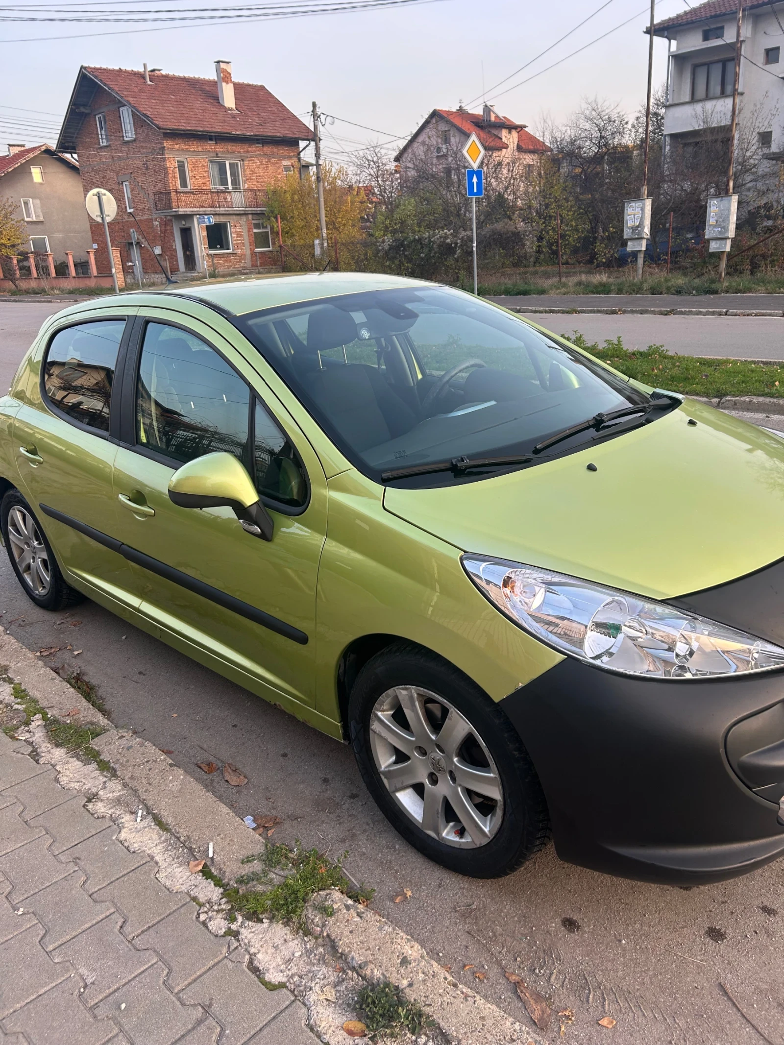 Peugeot 207, снимка 6 - Автомобили и джипове - 53725731